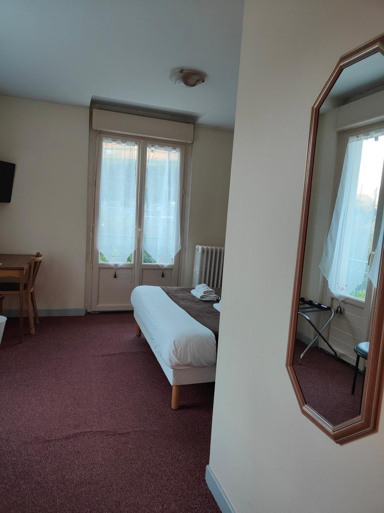 Hotel Au Val Dore La Bourboule Luaran gambar